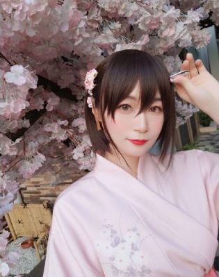 艳妇臀荡乳欲伦交换32