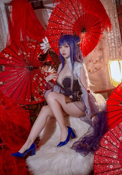 激战的后厨