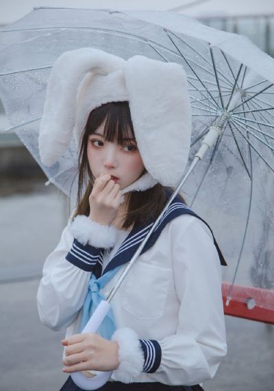 王曼昱