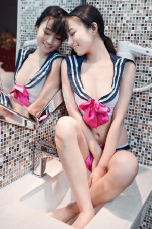年轻的母亲四