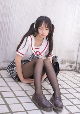 小小水蜜桃在线免费观看