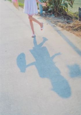 你妈妈也一样电影